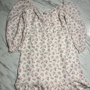 Hollister Pink and White Floral Dress